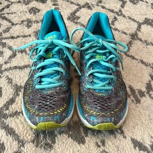 ASICS WOMEN'S GEL-KAYANO 23 RUNNING SHOE.